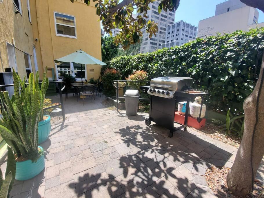 Hawai'I Waikiki-Themed Studio Gaslamp! Small Getaway To Paradise! Apartment San Diego Exterior photo